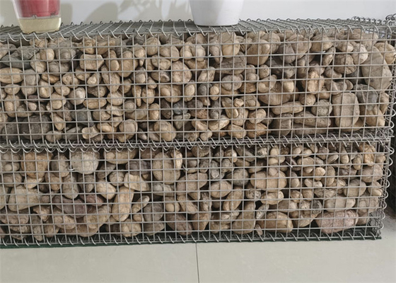 울타리 옹벽을 설계하기 위한 직류 전기로 자극된 갈판 50×50mm 용접된 개비온 메쉬