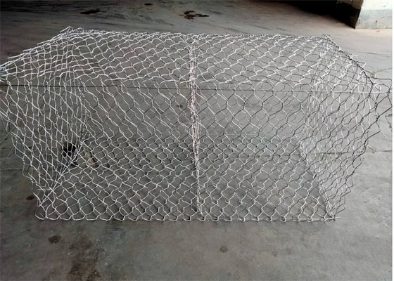 4m Ｘ 2m Ｘ 0.3m 개비온 돌 새장은 뜨겁게 아연 도금 철 스틸을 담갔습니다