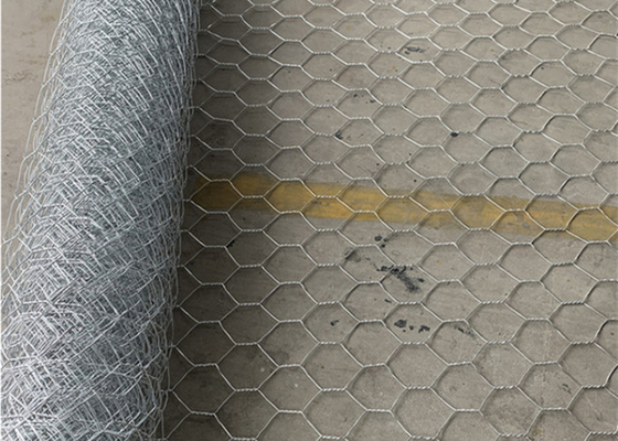 6각형 직류 전기를 통한 돌망태는 80x120mm 메시 강둑 보호를 상자에 넣습니다