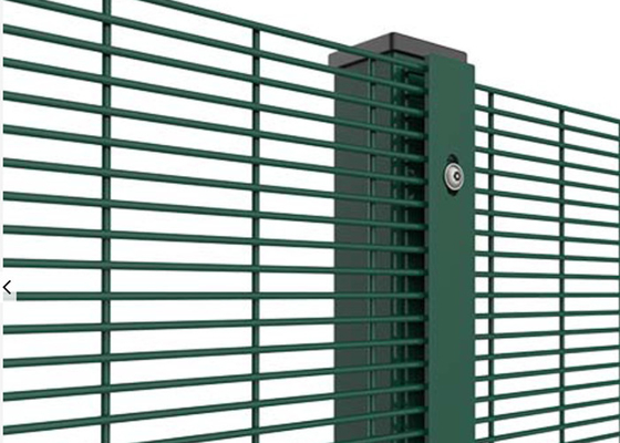 3&quot;X0.5&quot; 2.5m 녹색 안전 폴리에스테 경계 반대로 상승 메시 담 80×80mm 포스트