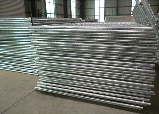 뜨거운 담궈진 직류 전기를 통한 체인 연결 임시 건축 담 패널 14ft 50×50mm